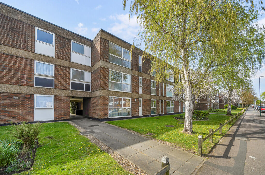 Main image of property: Longlands Road, Sidcup, DA15 7LX