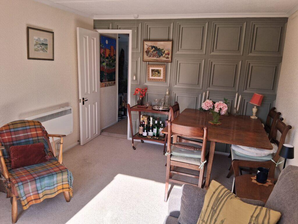 St Hermans Estate, Hayling Island photo 5