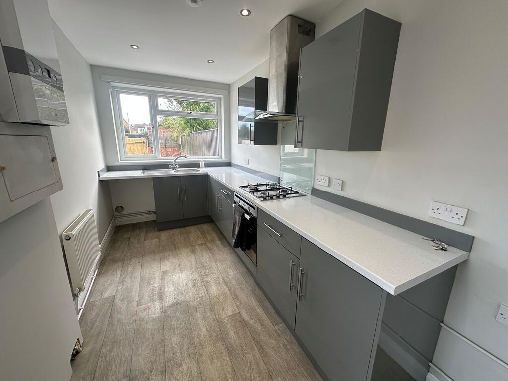House in Grimsby, Littlefield - View 5