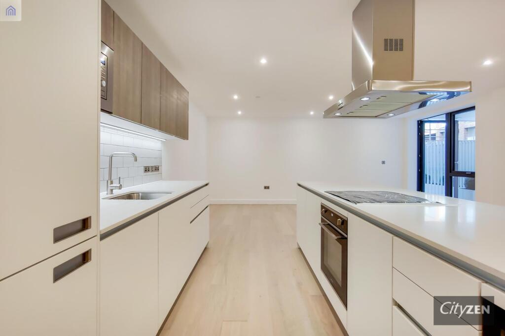 Apartment in London - View 2