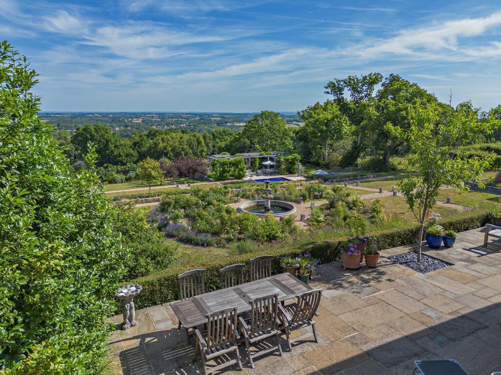 House in Hastings, Fairlight - View 4
