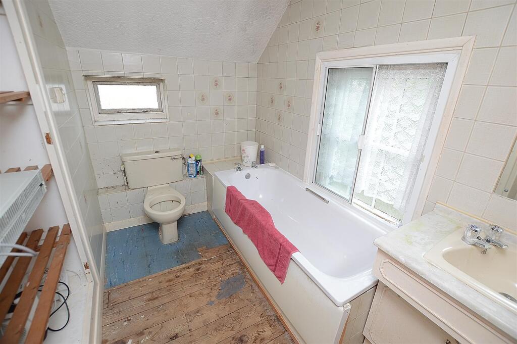 Beckside, 51 High Street, Coningsby - View 5