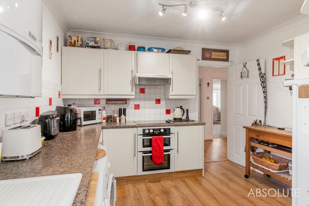 Apartment in Torquay - View 4