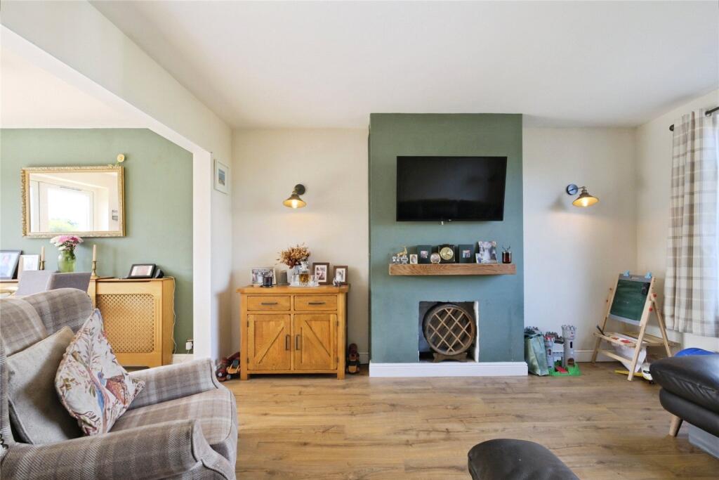 House in Southampton - View 5