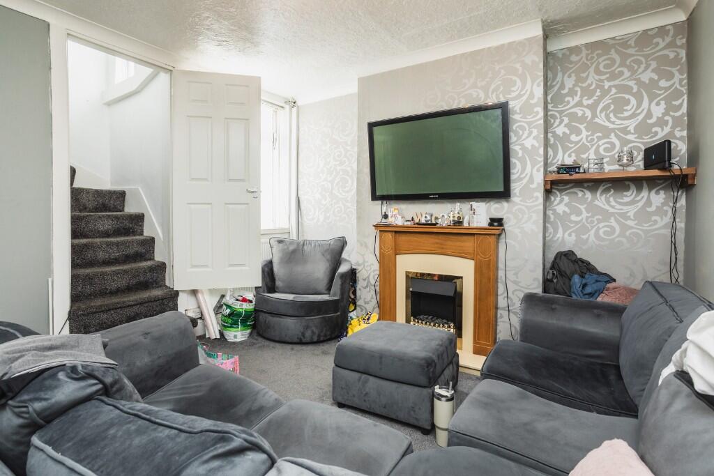 Norman Crescent, Rossington, DN11 photo 2