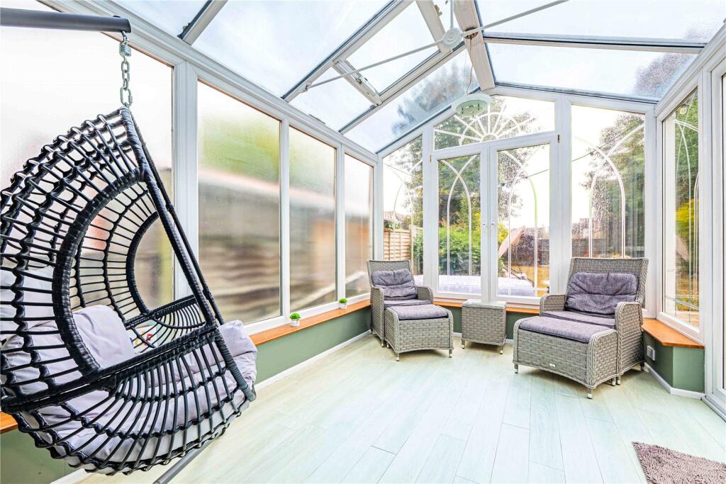 House in Watford - View 5