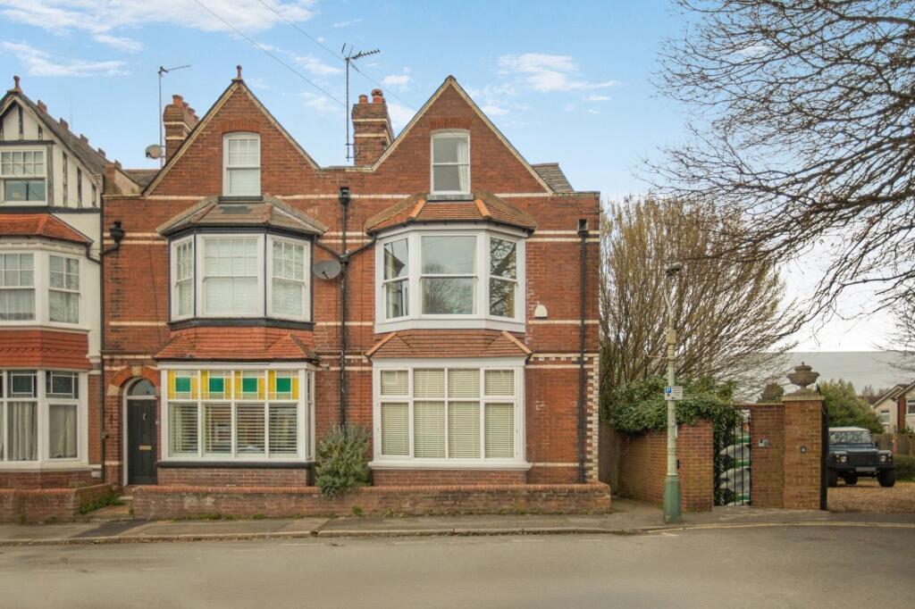 Main image of property: Barnardo Road, Exeter, EX2