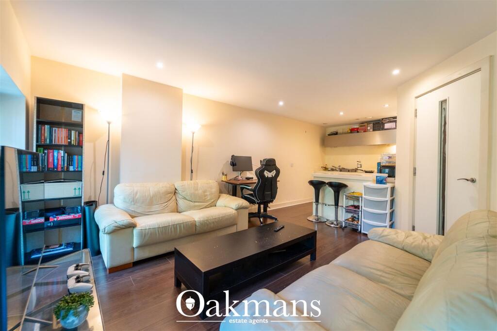 Apartment in Birmingham - View 3