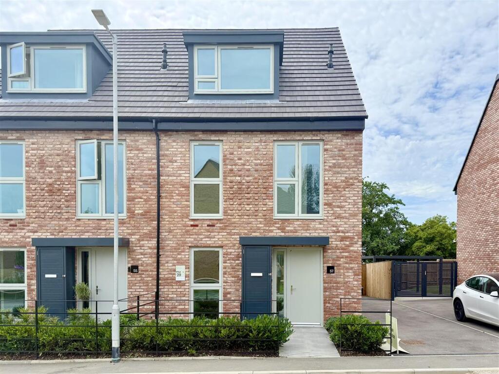 Main image of property: Cynefin, Horwich