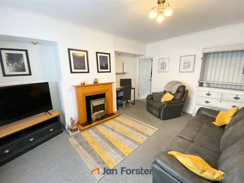 House in Newcastle upon Tyne - View 2