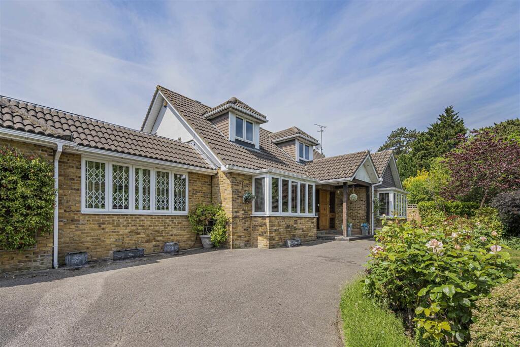Main image of property: Shenley Hill, Radlett