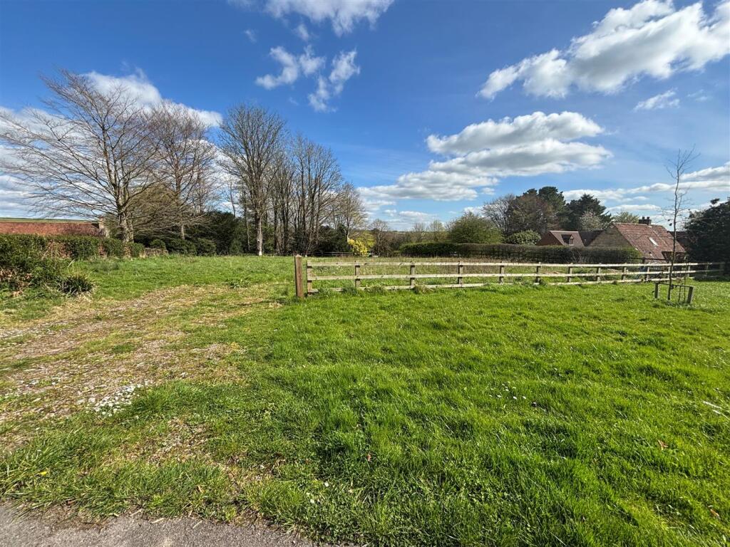 Church Street, West Stour - View 5