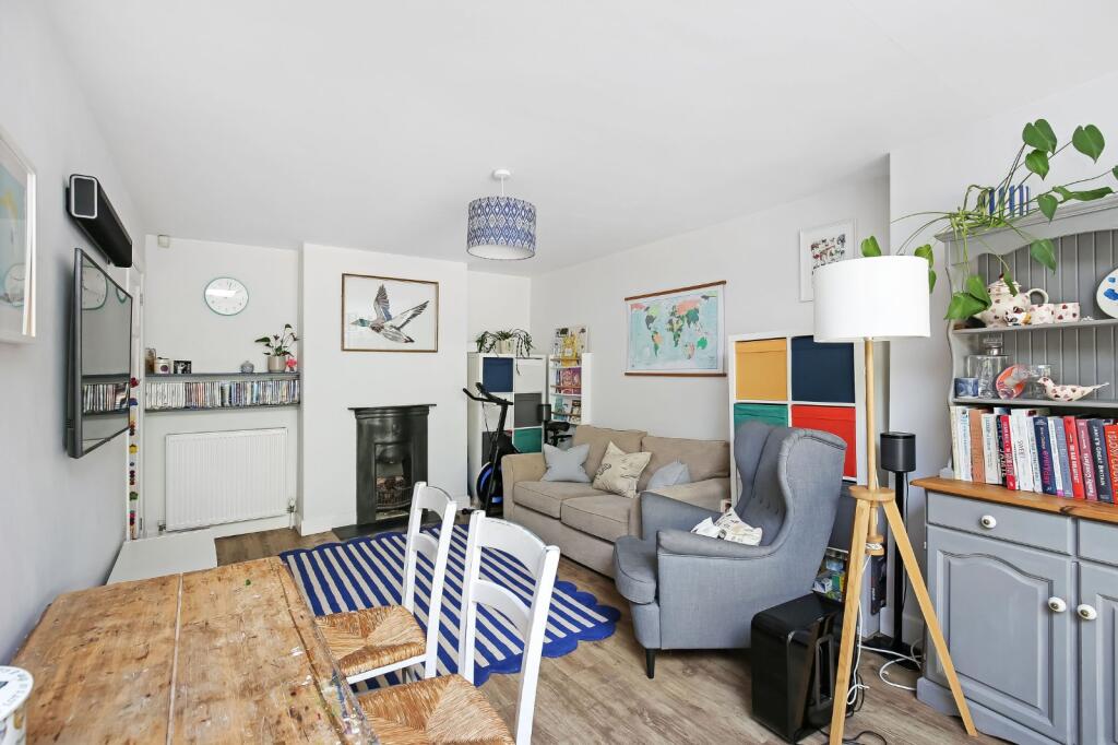 House in Salisbury, Wiltshire - View 5