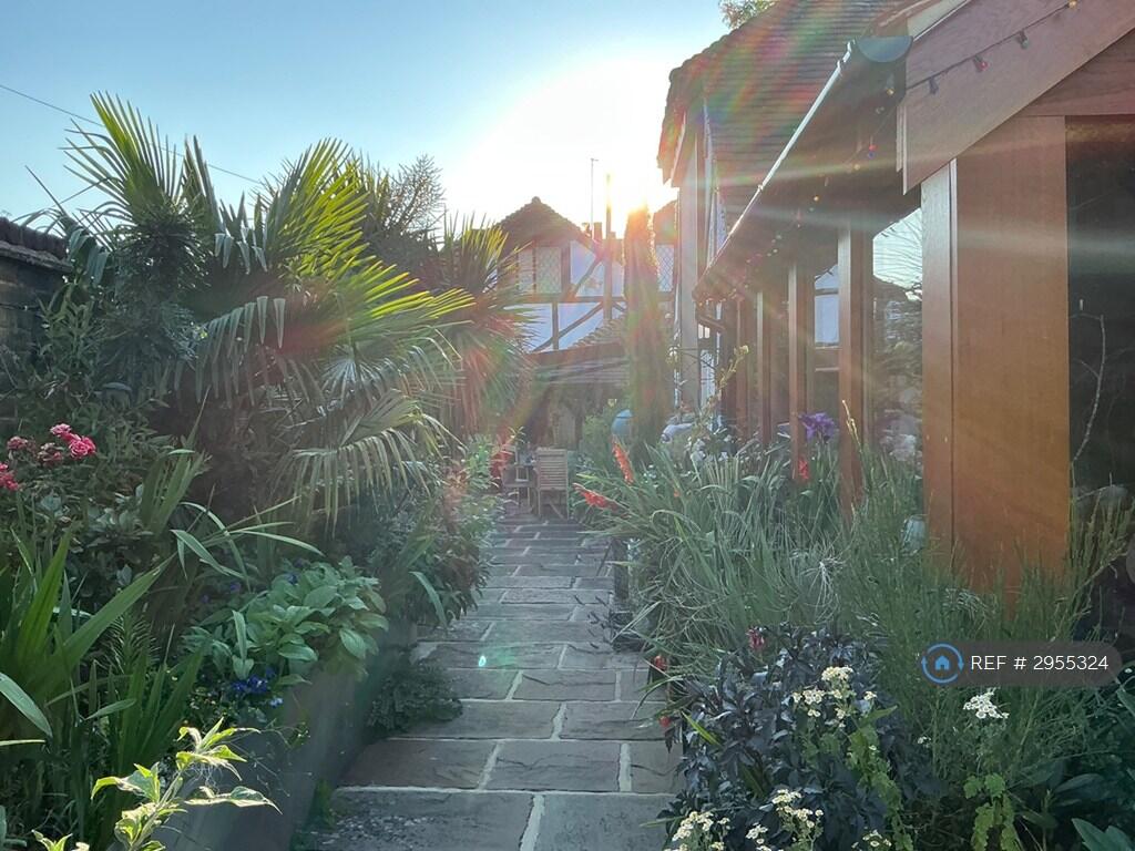 Main image of property: The Street, Ashford Kent, TN24
