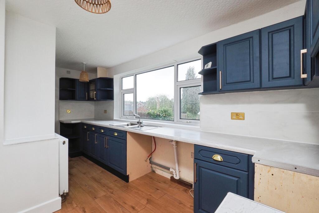 House in Ashfield, Hucknall - View 5