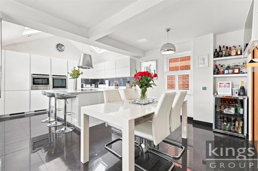 House in Harlow, Church Langley - View 2