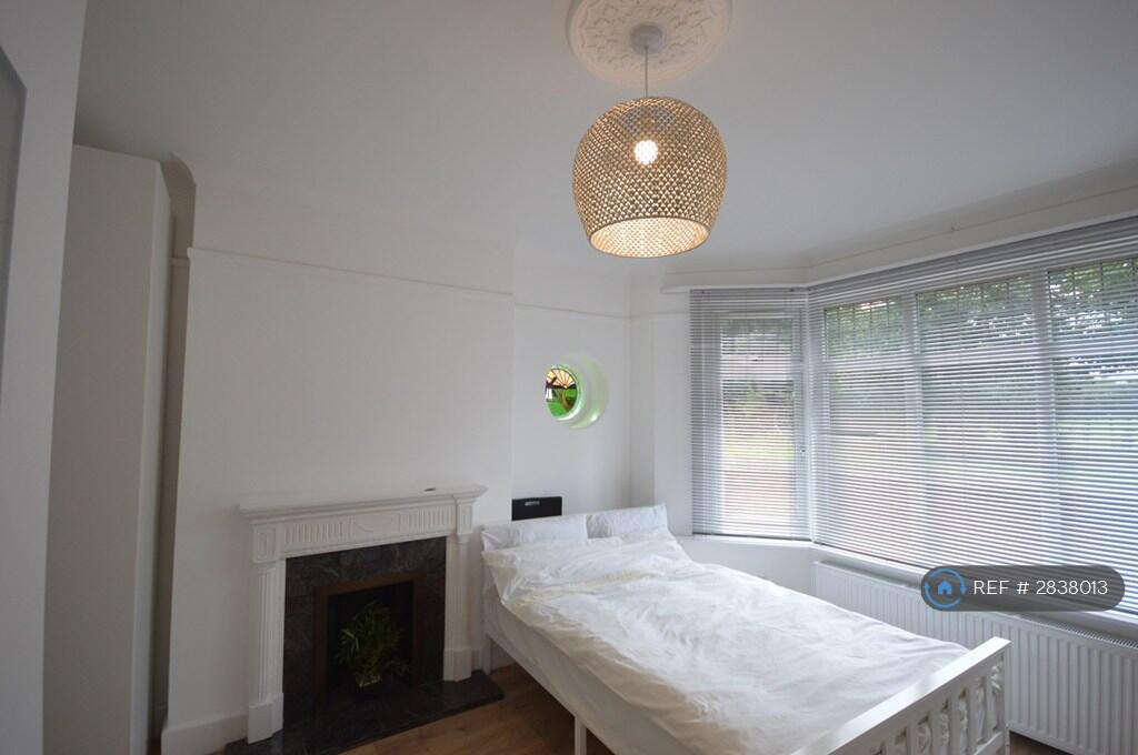 Additional image 11 of Winton, Bournemouth, BH10