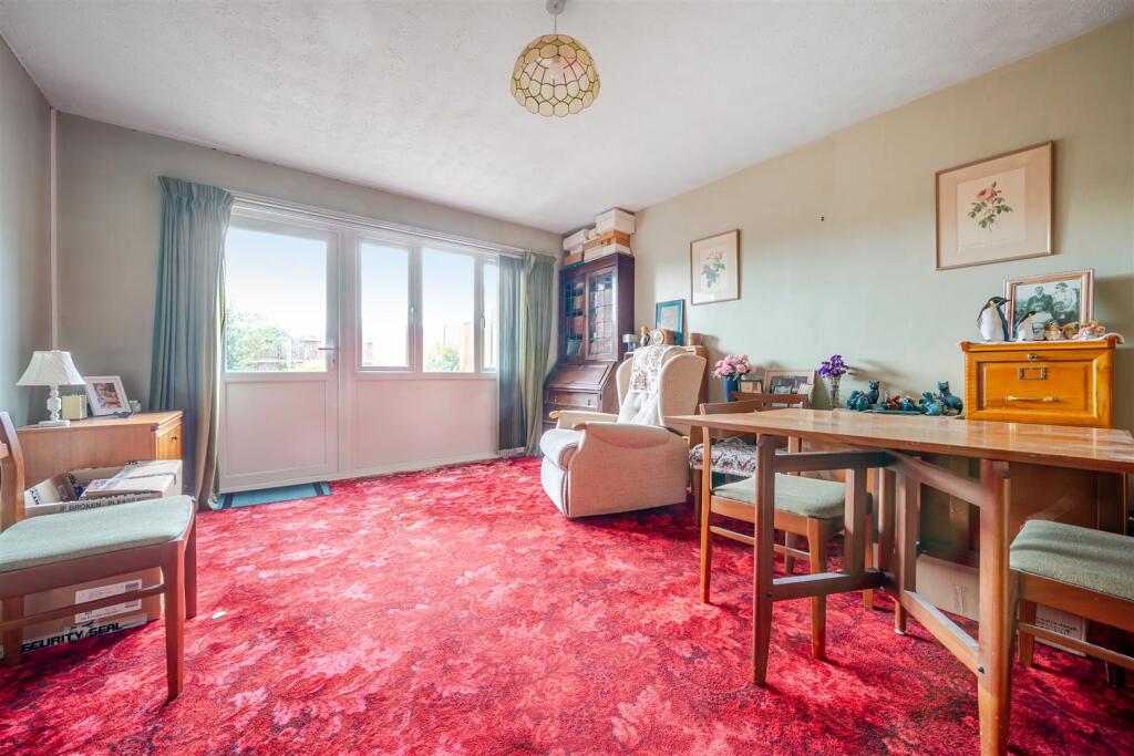 Markfield, Bognor Regis photo 4