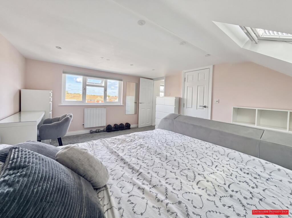 House in Eastbourne, East Sussex - View 2