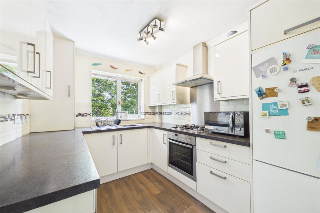 Bliss Close, Basingstoke, Hampshire, RG22 - View 6
