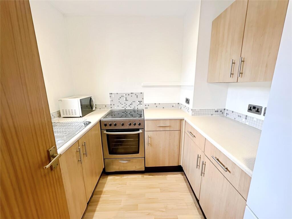 Apartment in Inverness - View 3