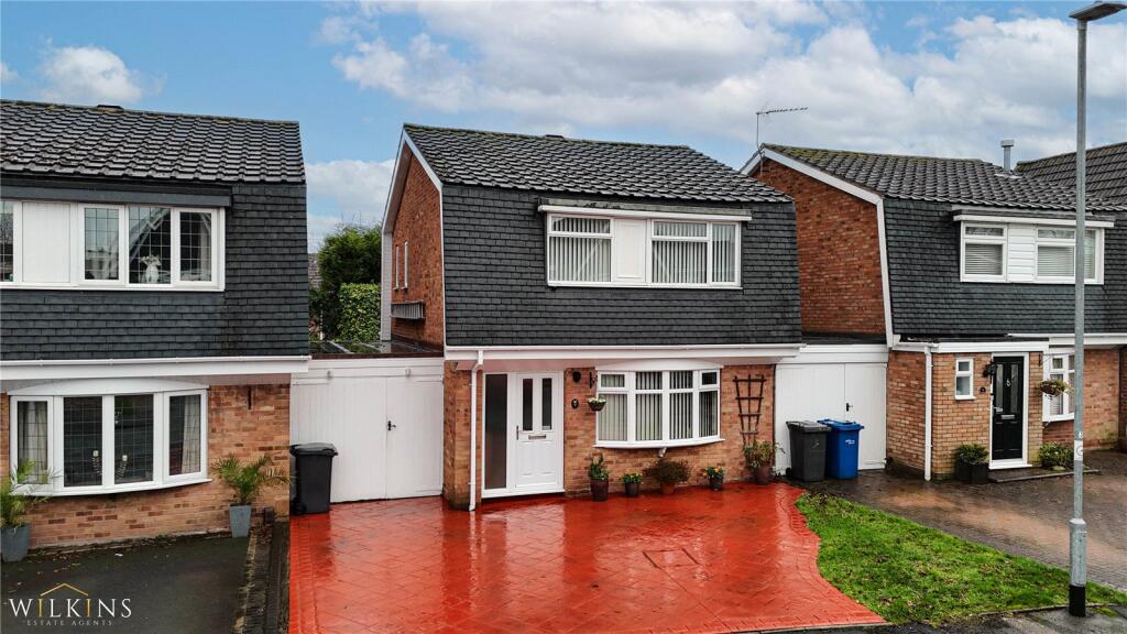 Main image of property: Belvedere Close, Tamworth, Staffordshire, B79