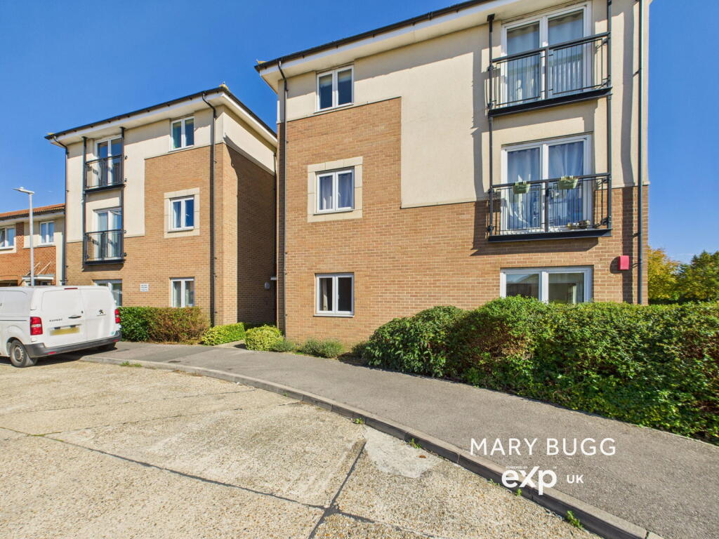Main image of property: Hobart Close, Chelmsford, CM1 2ES