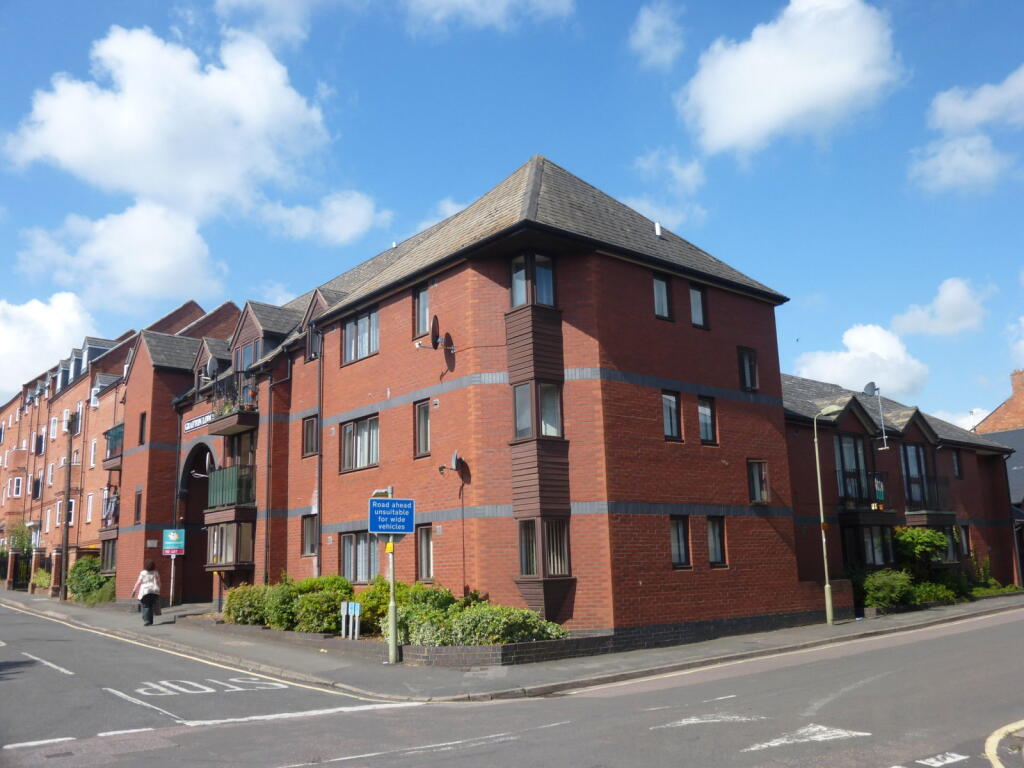 Main image of property: Britannia Road, Banbury, OX16 5BD