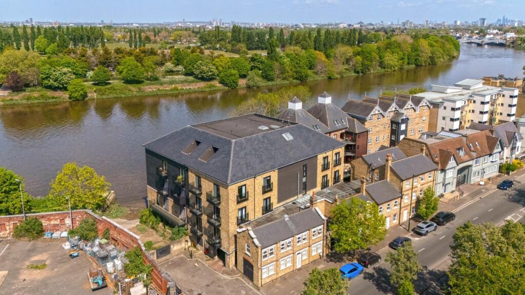 Main image of property: Boatrace Court, 
69 Mortlake High Street, SW14