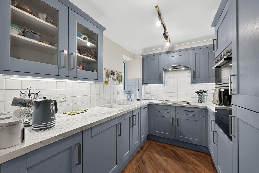 Apartment in Warrington - View 3