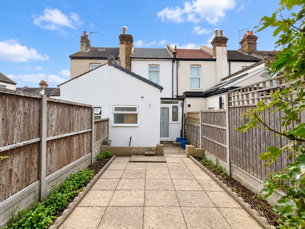 House in Southend-on-Sea, Essex - View 5