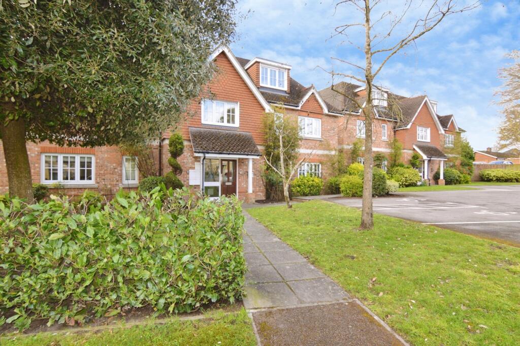 Main image of property: Bardeem Place, Bracknell, RG12