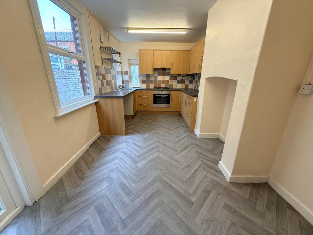 House in Yeovil, Somerset - More