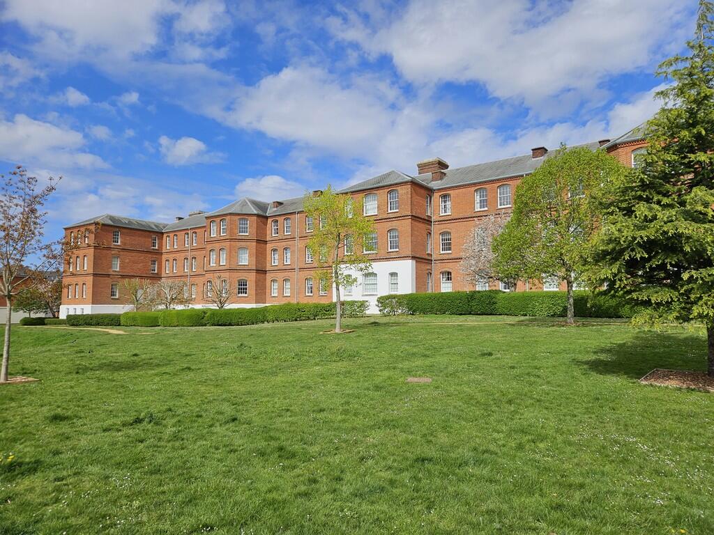 Main image of property: Kingswood Place, Knowle