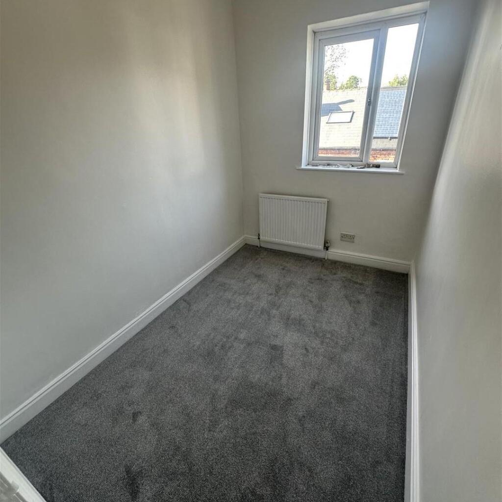 House in Sheffield - View 5