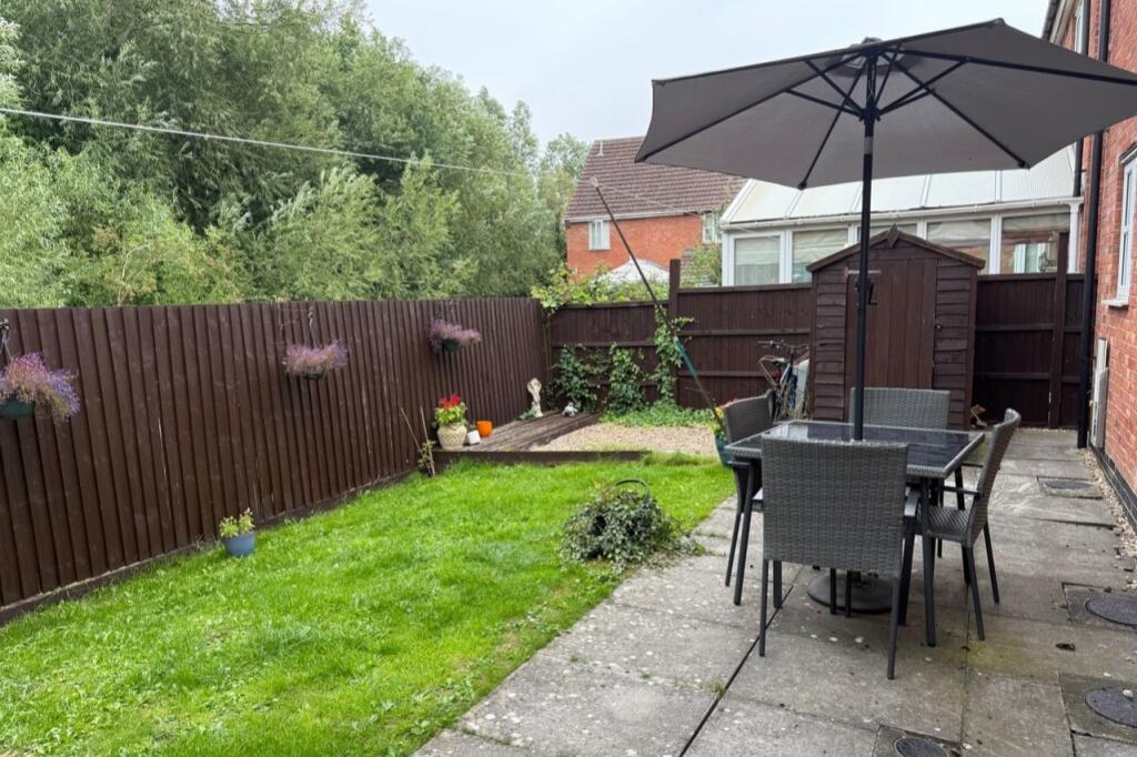 Coxmoor Close, Grantham, Lincolnshire, NG31 photo 4