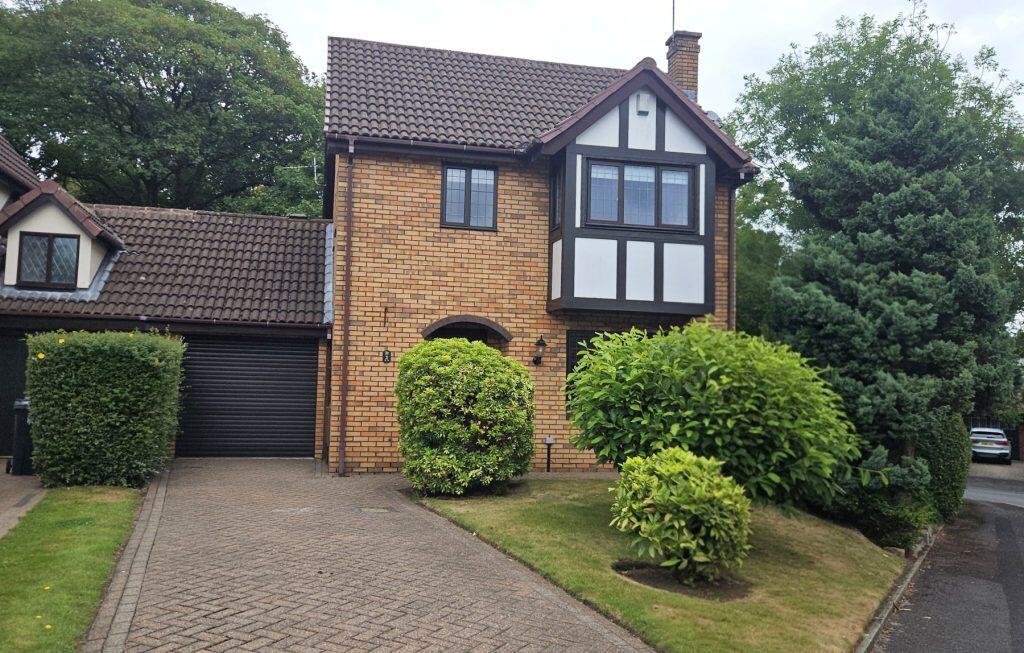 Main image of property: 2 Keilder Mews, Bolton, BL1 5JQ