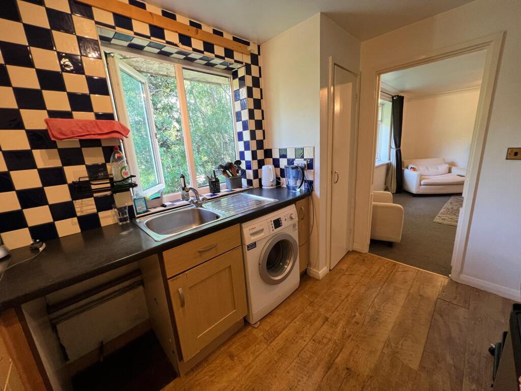 Apartment in Sheffield - View 5