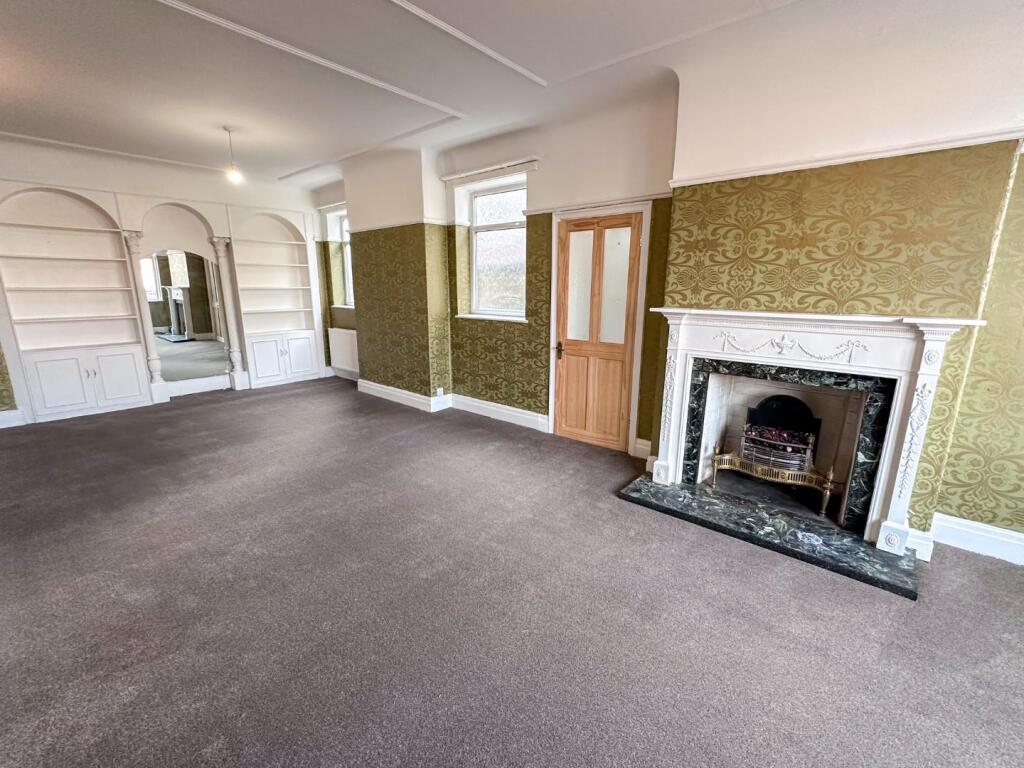 Kingsway, Burnage, Manchester photo 2