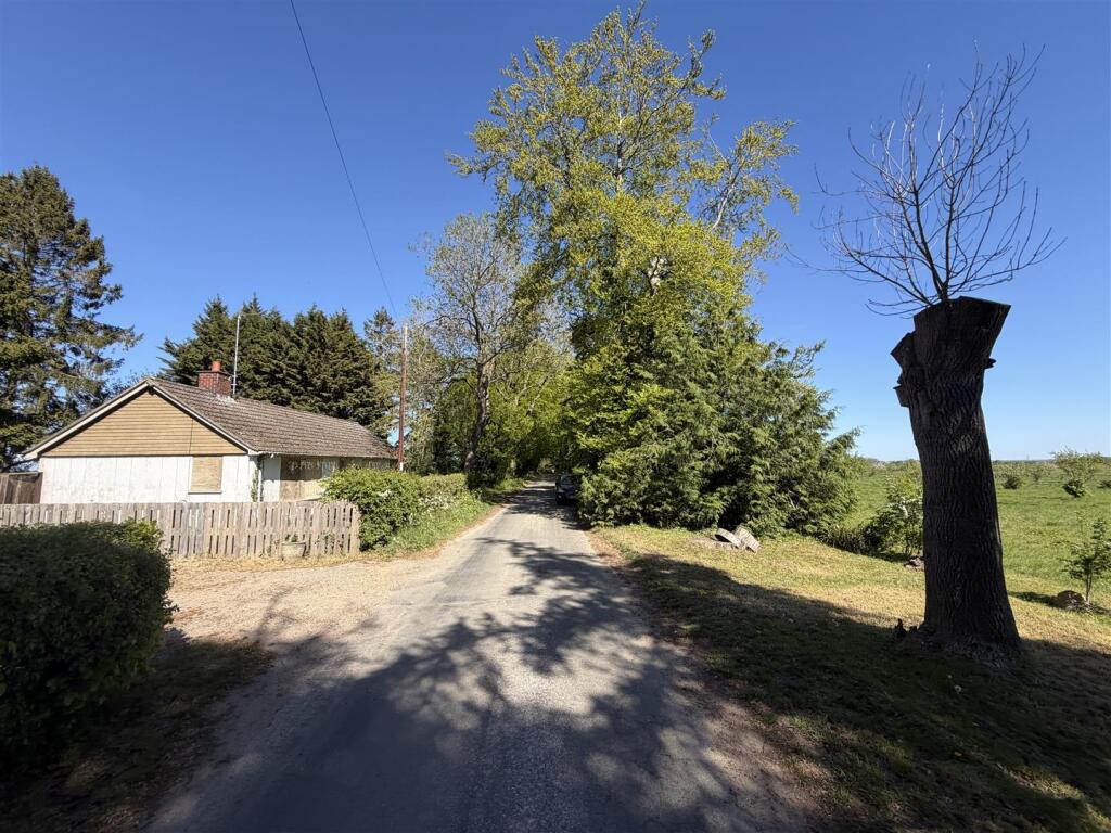 Great North Road, Thornhaugh, Peterborough photo 4