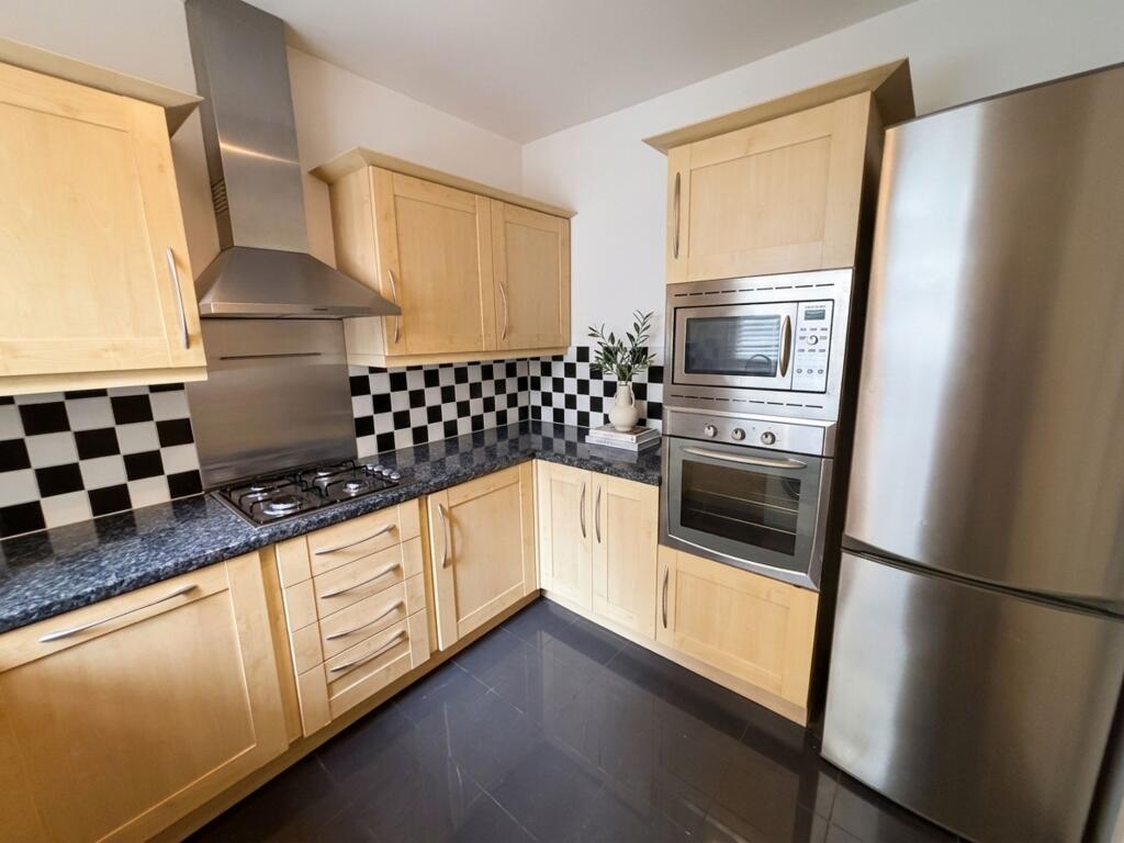 Apartment in London, Shepherd's Bush - View 5