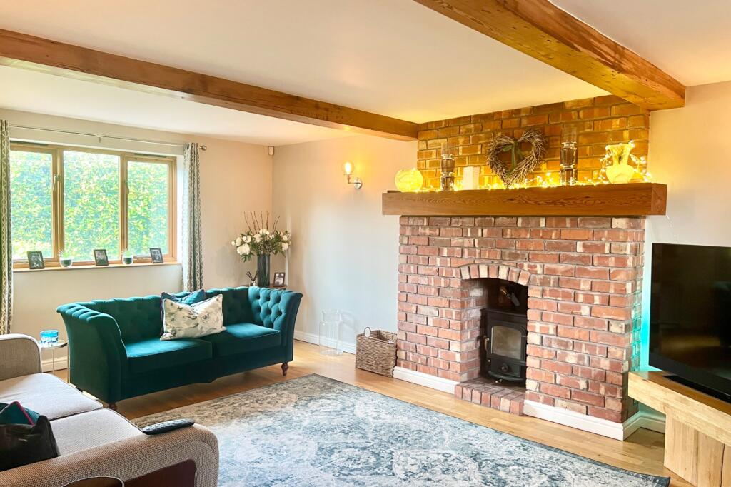 Barracks Lane, Ravensmoor, Nantwich, Cheshire, CW5 photo 2