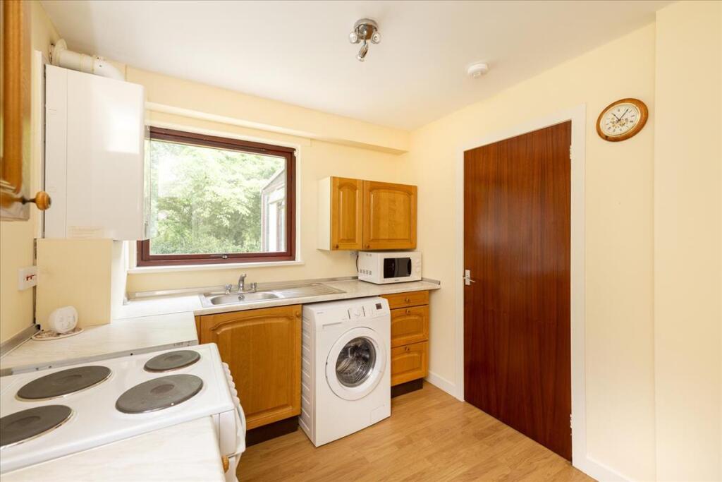 House in Edinburgh, Ferniehill, Gilmerton/Inch - More
