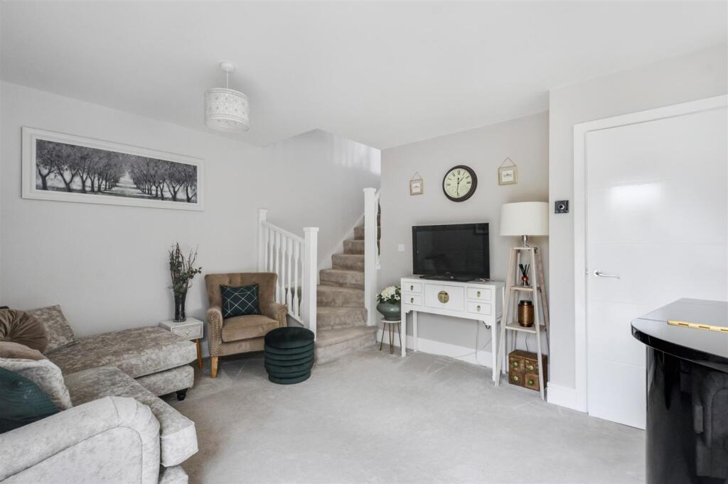 House in Nottingham, Martins Reach, Wollaton Vale - View 5