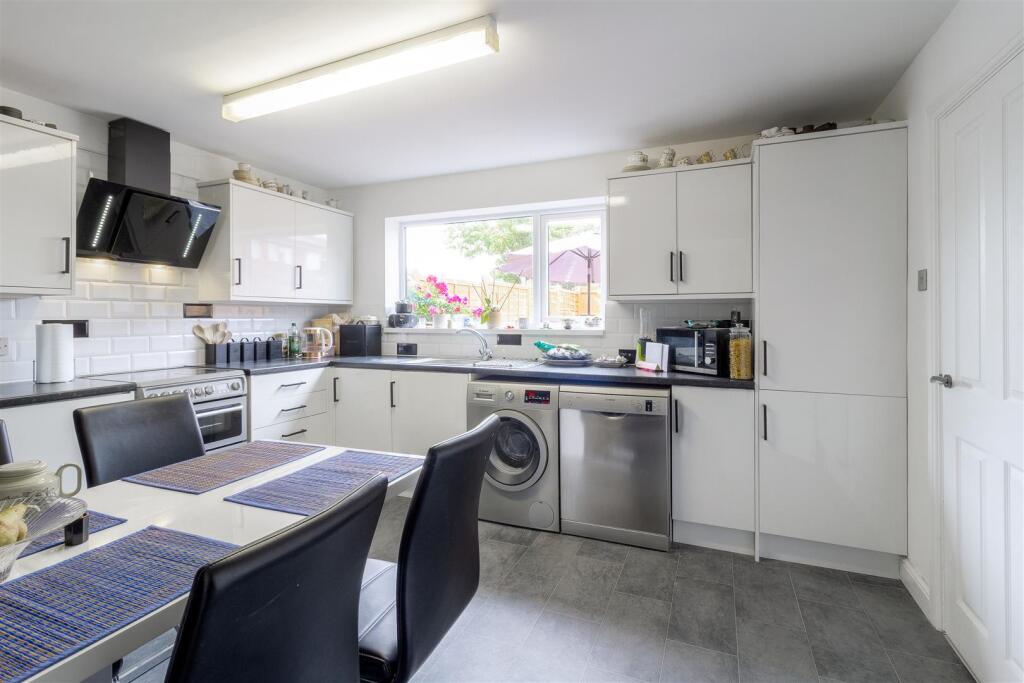 House in Northampton - View 5