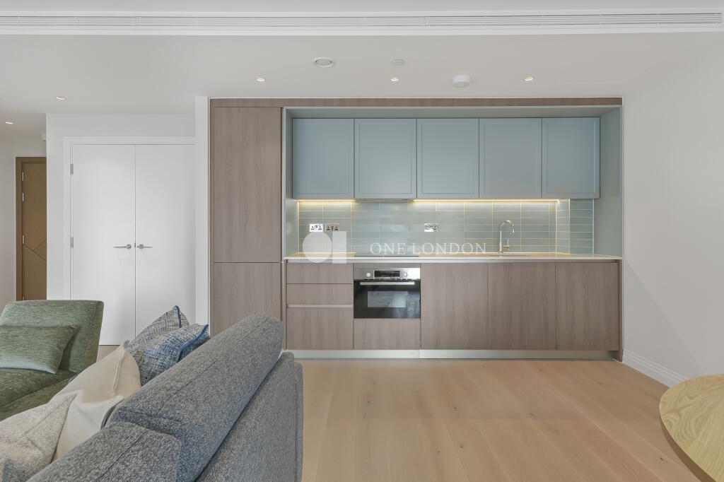 Apartment in London - More
