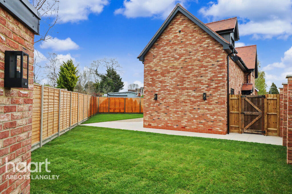 Additional image 20 of Ashridge Drive, St Albans