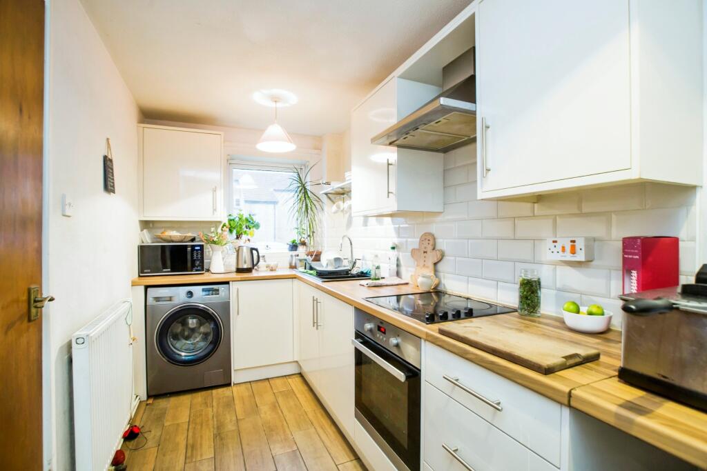 Elphaborough Close, Mytholmroyd, Hebden Bridge, HX7 photo 4