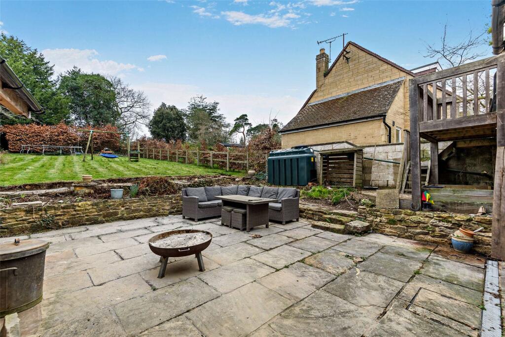 The Green, Stretton On Fosse, Moreton In Marsh, Warwickshire, GL56 photo 3