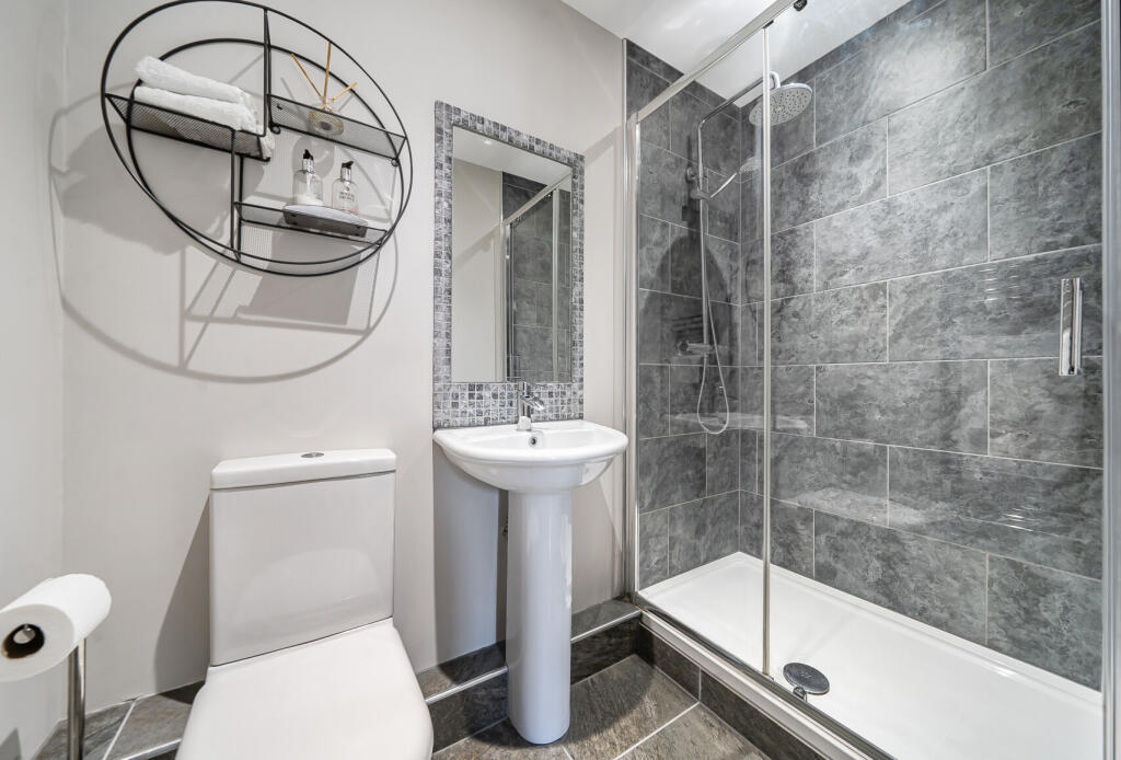 West Ridge, Frampton Cotterell, Bristol, Gloucestershire, BS36 photo 4
